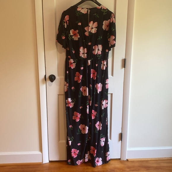 ASOS Design Floral Jumpsuit with Flutter Sleeves - Picture 8 of 13